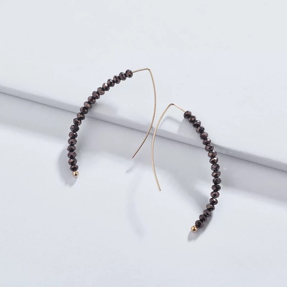 Jewelry - 🔴5/$20 black brown iridescent beaded earrings NEW